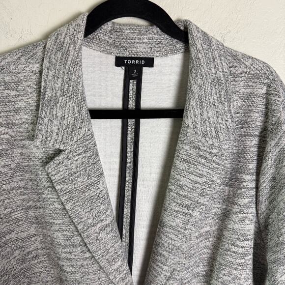 Torrid Studio Double Knit Boyfriend Blazer 3X - Picture 4 of 15